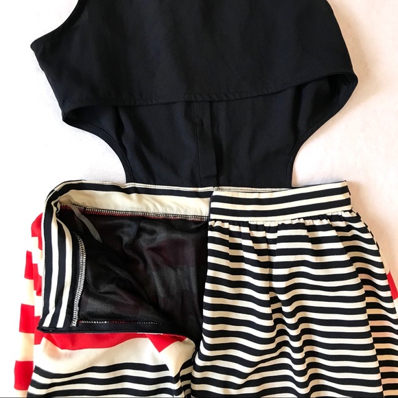 ✨HP✨Lush Black Collared Sleeveless Open Back Dress - Picture 8 of 8